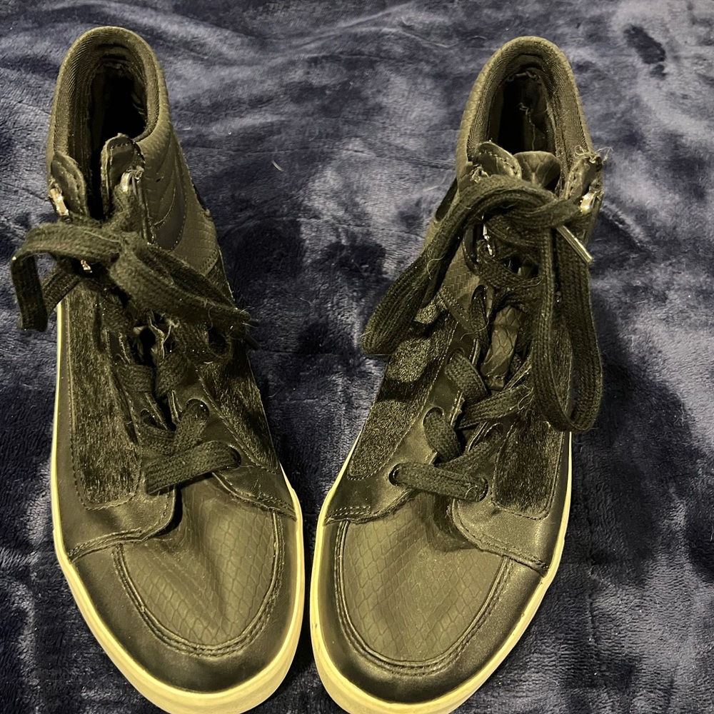 CL Calvin Klein Black Lyda High-Top Sneakers Size 8